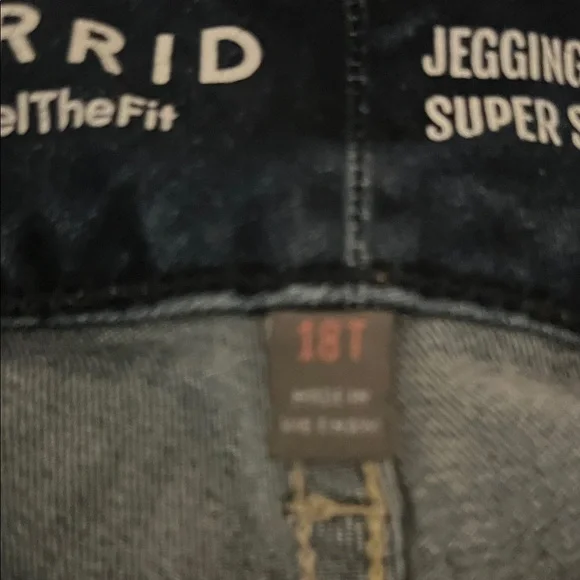 2 for 1 sale!!!!Torrid Women's jeggings Jeans - Dark Blue plus size 18. - Picture 4 of 6